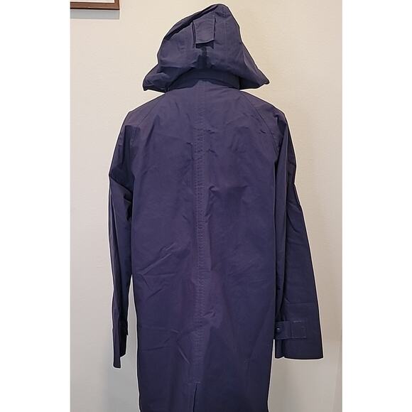 LL Bean Women’s Waterproof Rain Coat – Medium – Blue Hooded Jacket –Style #0CCF6 - Picture 4 of 5